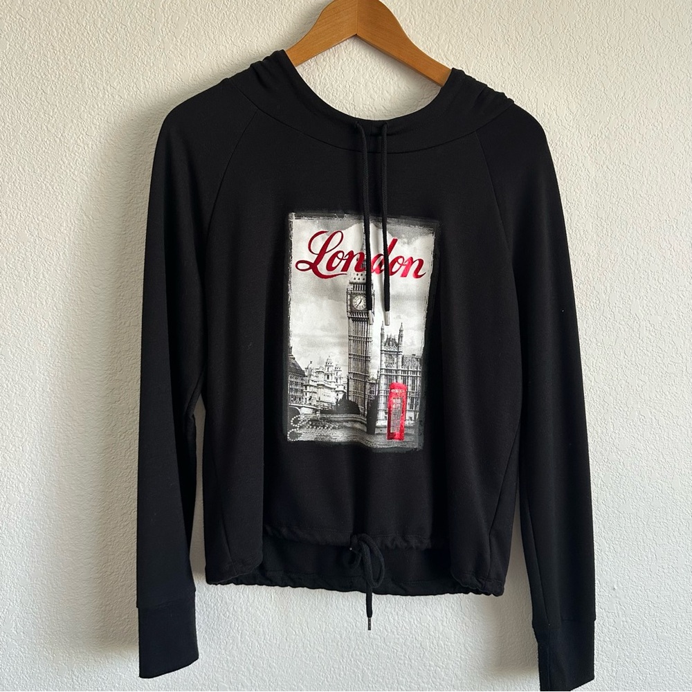 Guess London hoodie 🔺